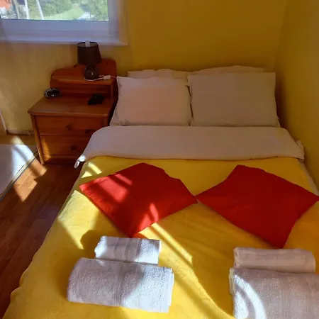 Casa vacanze Junona Dom 10 -15 Os Z Ogrodem, Obok Stegna I Jantar, Morze Bez Tlumow Junoszyno