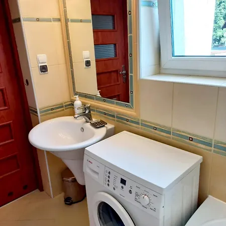 Casa vacanze Junona Dom 10 -15 Os Z Ogrodem, Obok Stegna I Jantar, Morze Bez Tlumow Junoszyno