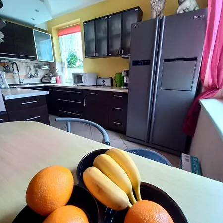 Junona Dom 10 -15 Os Z Ogrodem, Obok Stegna I Jantar, Morze Bez Tlumow Casa vacanze *
