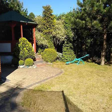 Casa vacanze Junona Dom 10 -15 Os Z Ogrodem, Obok Stegna I Jantar, Morze Bez Tlumow