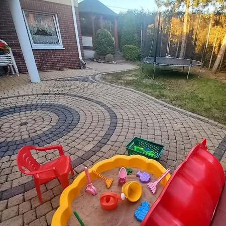 Junona Dom 10 -15 Os Z Ogrodem, Obok Stegna I Jantar, Morze Bez Tlumow Holiday home *