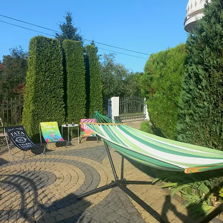 Junona Dom 10 -15 Os Z Ogrodem, Obok Stegna I Jantar, Morze Bez Tlumow Junoszyno